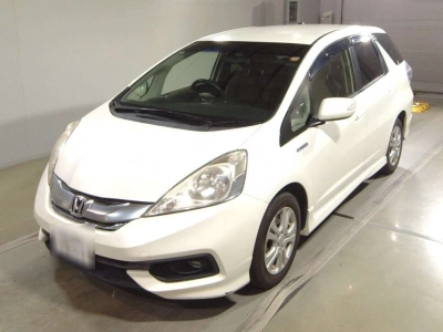 HONDA FIT SHUTTLE HYBRID