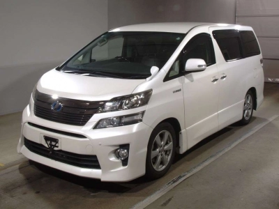 TOYOTA VELLFIRE HYBRID