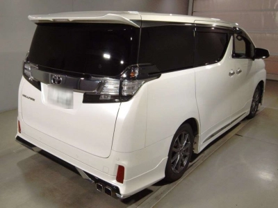 TOYOTA VELLFIRE