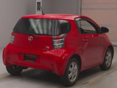 TOYOTA IQ