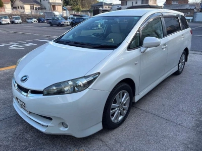 TOYOTA WISH