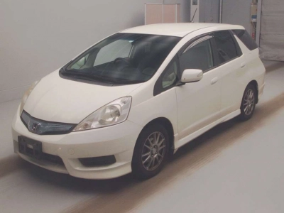 HONDA FIT SHUTTLE HYBRID