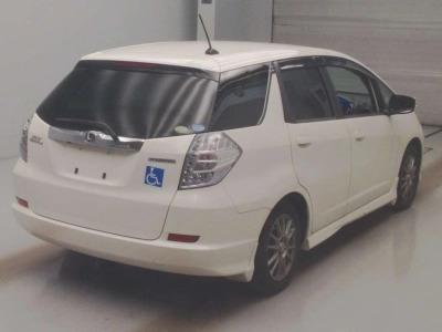 HONDA FIT SHUTTLE HYBRID
