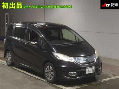 HONDA FREED