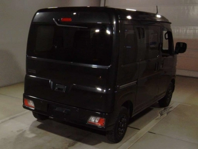 TOYOTA PIXIS VAN