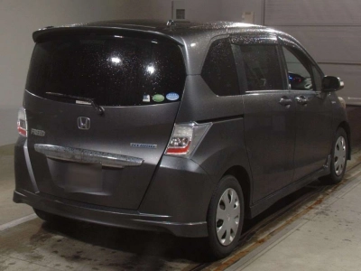 HONDA FREED HYBRID