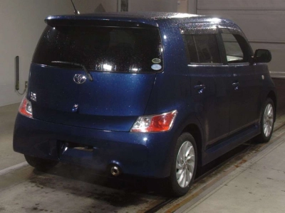 TOYOTA BB