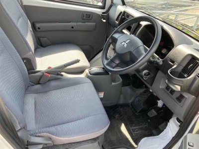 MITSUBISHI MINICAB MIEV