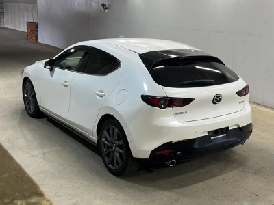 MAZDA MAZDA3 FASTBACK