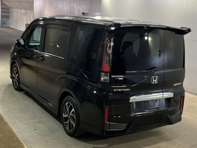 HONDA STEPWGN SPADA