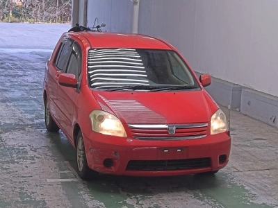 TOYOTA RAUM
