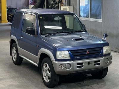 MITSUBISHI PAJERO MINI