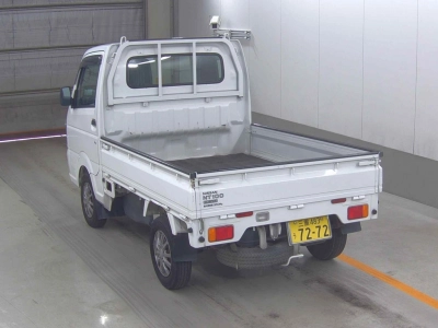 NISSAN NT100 CLIPPER