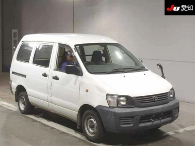 TOYOTA LITE ACE VAN