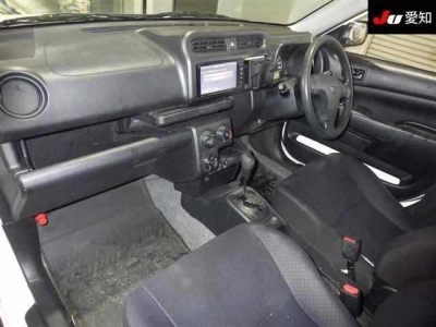 TOYOTA SUCCEED WAGON