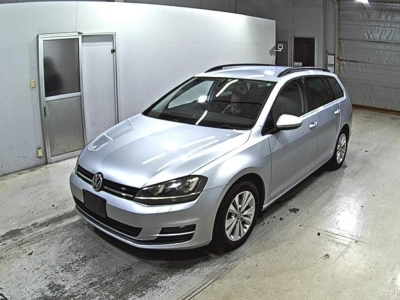 VOLKSWAGEN GOLF VARIANT