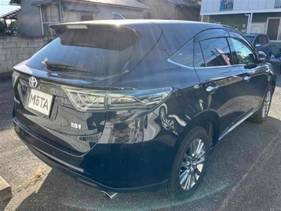 TOYOTA HARRIER HYBRID