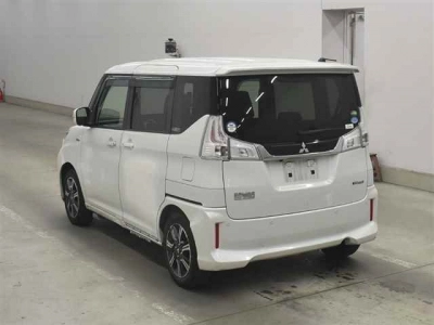 MITSUBISHI DELICA D:2