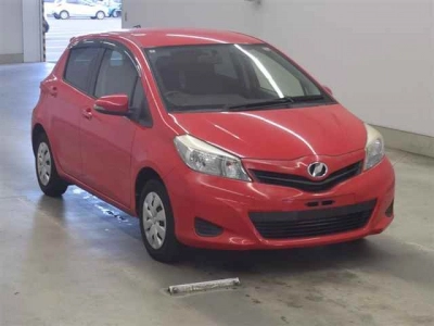 TOYOTA VITZ