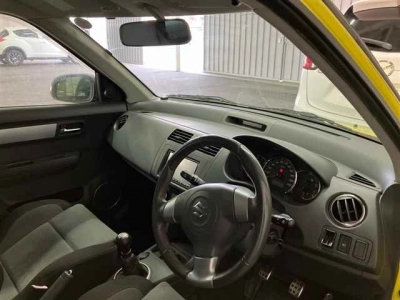 SUZUKI SWIFT SPORTS