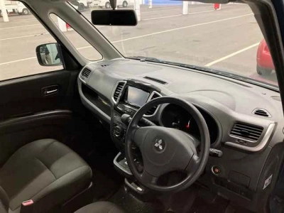 MITSUBISHI DELICA D:2