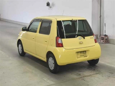 DAIHATSU ESSE