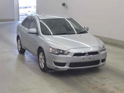 MITSUBISHI GALANT FORTIS