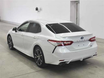 TOYOTA CAMRY
