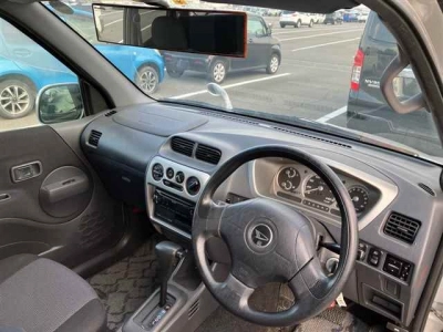 DAIHATSU TERIOS KID