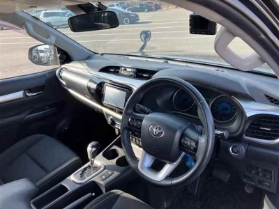 TOYOTA HILUX PICK UP