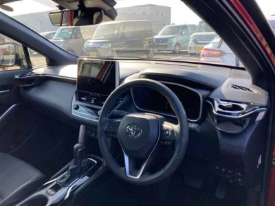 TOYOTA COROLLA CROSS