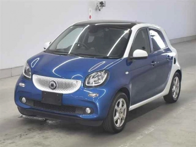 SMART FOURFOUR