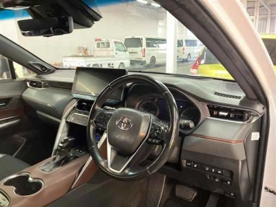 TOYOTA HARRIER HYBRID