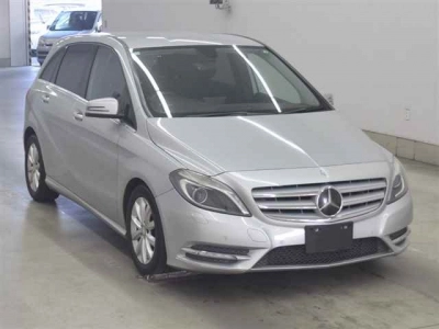 MERCEDES BENZ B CLASS