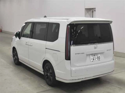 HONDA STEPWGN SPADA