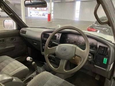 TOYOTA HILUX PICK UP