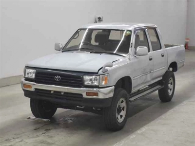 TOYOTA HILUX PICK UP