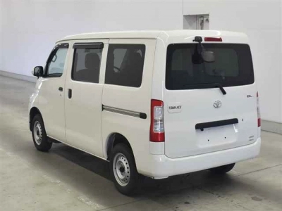 TOYOTA TOWN ACE VAN