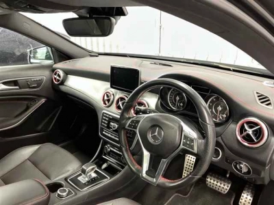 MERCEDES BENZ AMG GLA