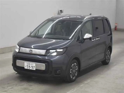 HONDA FREED HYBRID