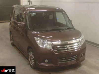 MITSUBISHI DELICA D:2