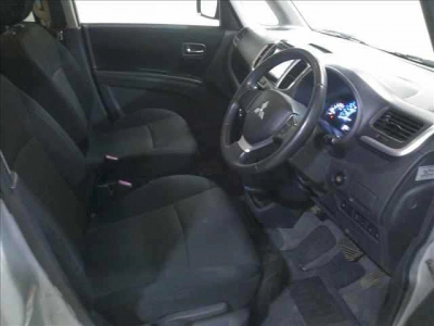 MITSUBISHI DELICA D:2