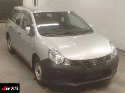 MITSUBISHI LANCER CARGO