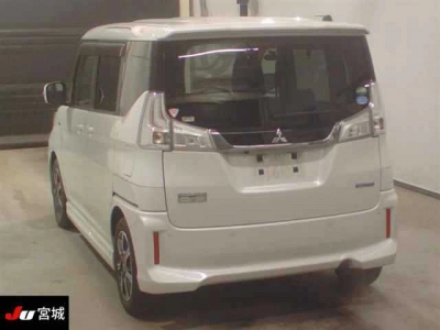 MITSUBISHI DELICA D:2