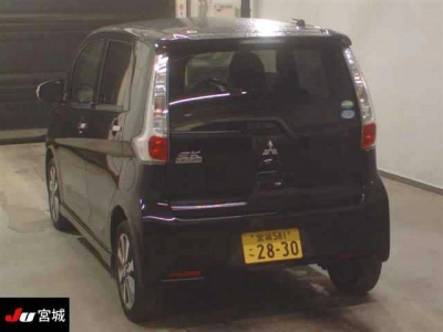 MITSUBISHI EK CUSTOM