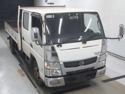 NISSAN NT450 ATLAS