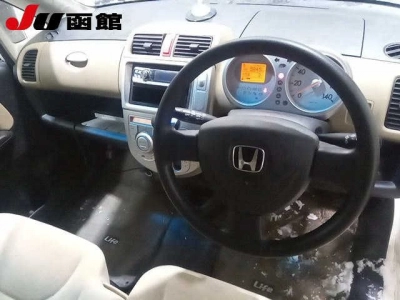 HONDA LIFE
