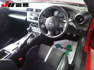 TOYOTA 86