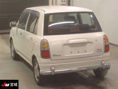 DAIHATSU MIRA GINO