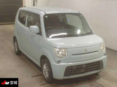SUZUKI MRWAGON